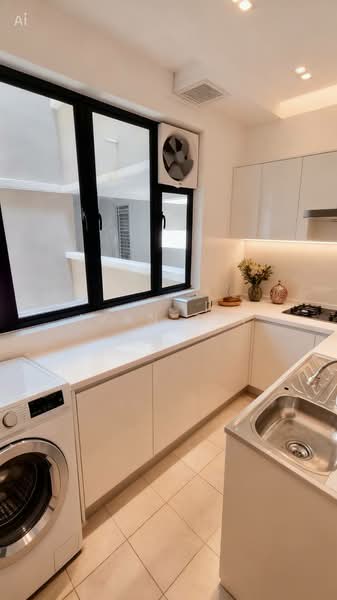 Kondominium untuk Dijual di Upper East @ Tiger Lane - Ivan Tai - Kitchen - PropertyGuru.com.my