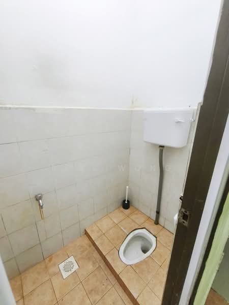 Rumah Teres 2 Tingkat untuk Disewa di Pasir Gudang (Johor) - Bess Wong - Bathroom - PropertyGuru.com.my