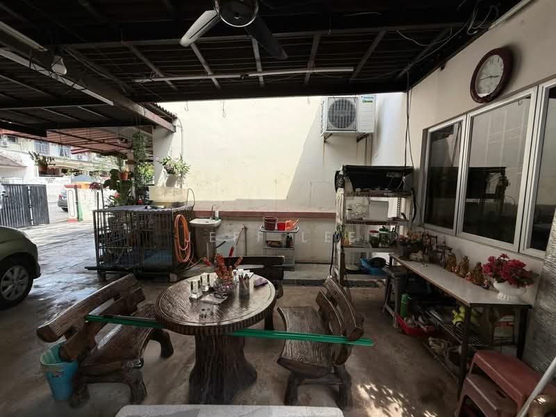 Rumah Teres 2 Tingkat untuk Dijual di Taman Setia Indah (Tebrau) - Jeff Lee - Exterior - PropertyGuru.com.my