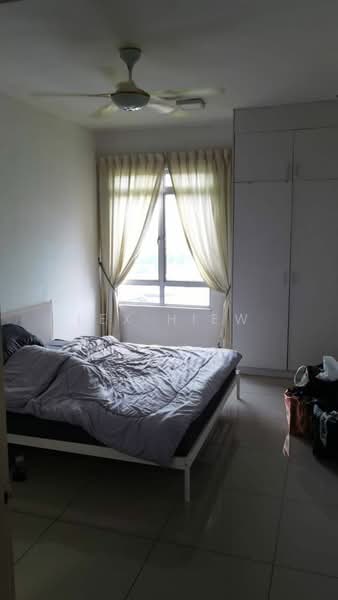 Pangsapuri untuk Dijual di Austin Suites (Permata Austin) - Lex Hiew - Bedroom - PropertyGuru.com.my