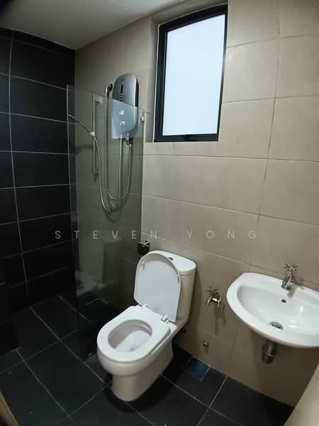 Condominium for Rent at Sutera Pines - Steven Yong - Bathroom - PropertyGuru.com.my