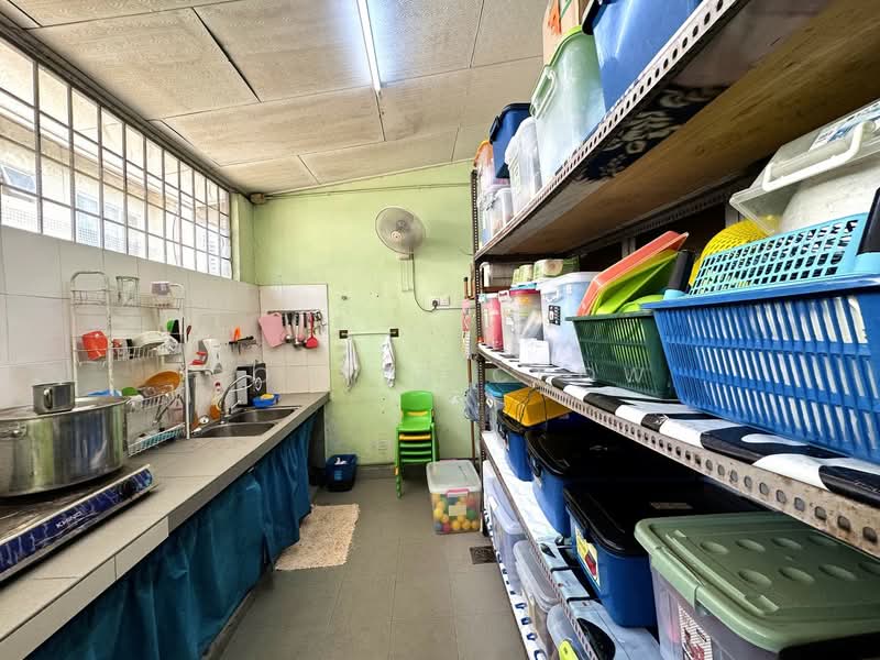 Semi-Detached House for Sale in SS2 (Petaling Jaya) - Cooper Chow - Kitchen - PropertyGuru.com.my