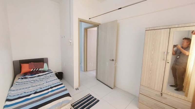 Kondominium untuk Dijual di Treetops Residence - Ivan Tai - Bedroom - PropertyGuru.com.my