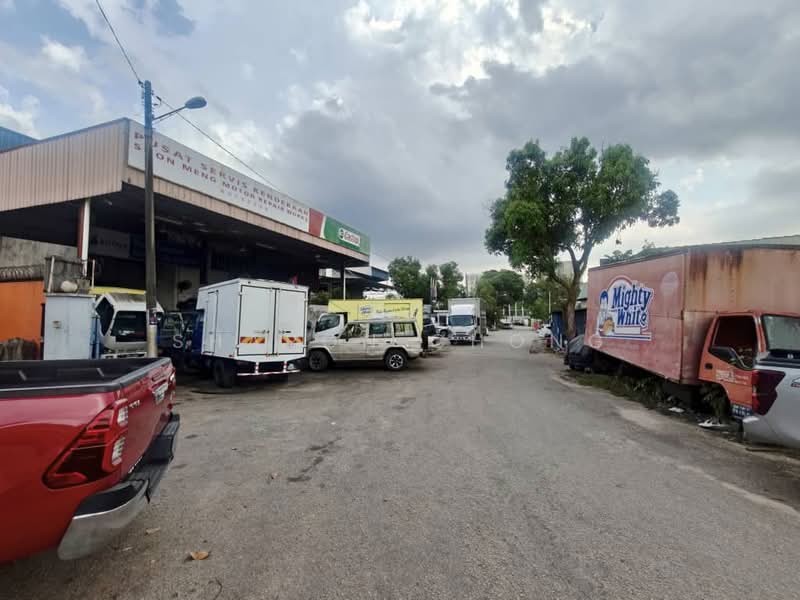 Semi-D Factory for Sale in Taman Daya (Johor Bahru) - Sharon Chong - Exterior - PropertyGuru.com.my