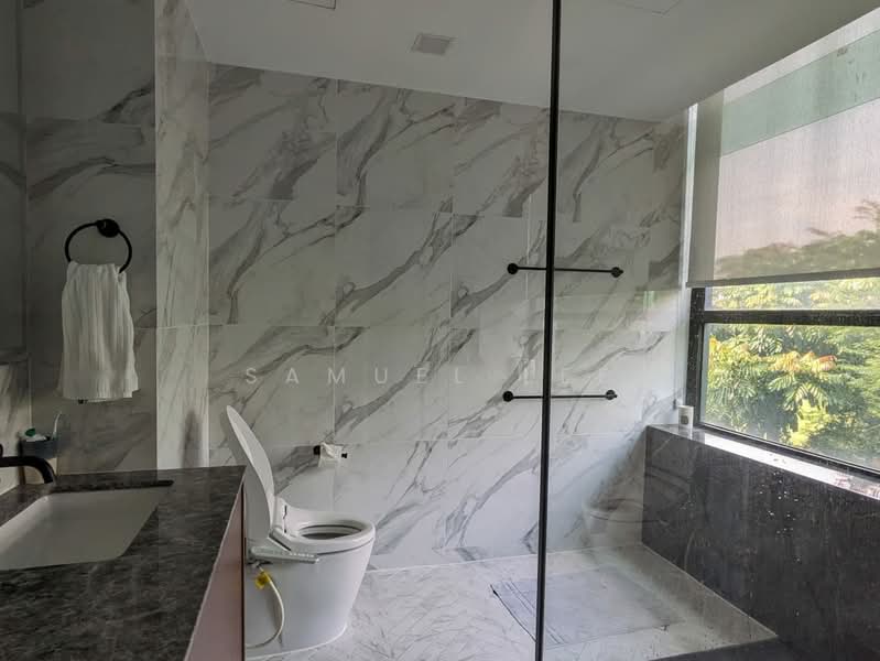 East Residence @ KLGCC Resort untuk Untuk Dijual - RM 5,500,000, Apr 2026 - Bathroom - PropertyGuru.com.my