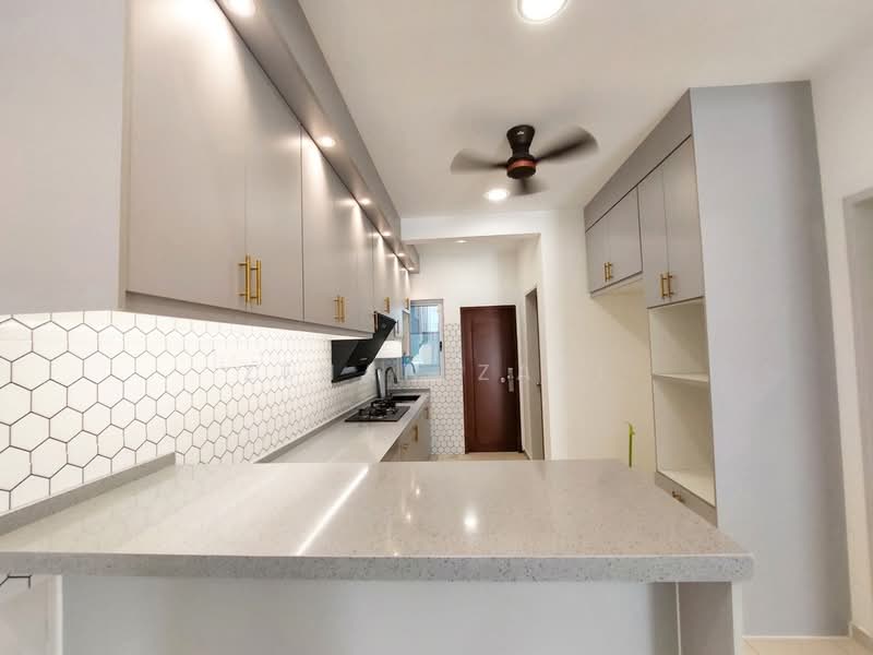 2-storey Terraced House for Rent in Sepang (Selangor) - Zehan Zaki - Kitchen - PropertyGuru.com.my