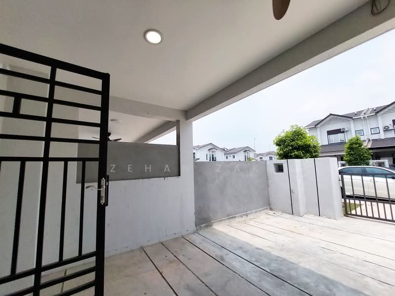 2-storey Terraced House for Rent in Sepang (Selangor) - Zehan Zaki - Exterior - PropertyGuru.com.my
