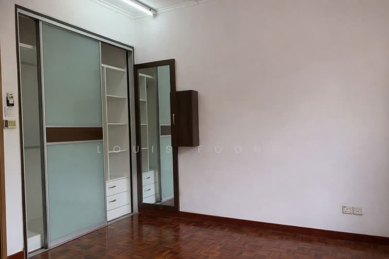 Terraced House for Sale in Bukit Rahman Putra (Sungai Buloh) - Louis Foong - Bedroom - PropertyGuru.com.my