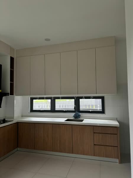 Rumah Teres 3 Tingkat untuk Disewa di BANDAR PUCHONG JAYA (Puchong) - Jeff Yap - Kitchen - PropertyGuru.com.my