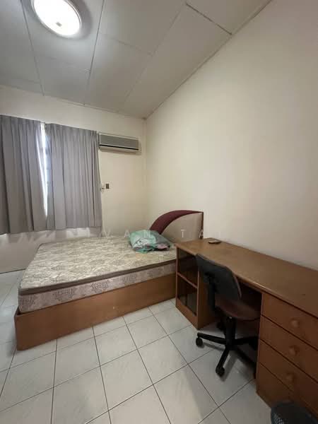 Kondominium untuk Dijual di Regency Terrace - Ivan Tai - Bedroom - PropertyGuru.com.my