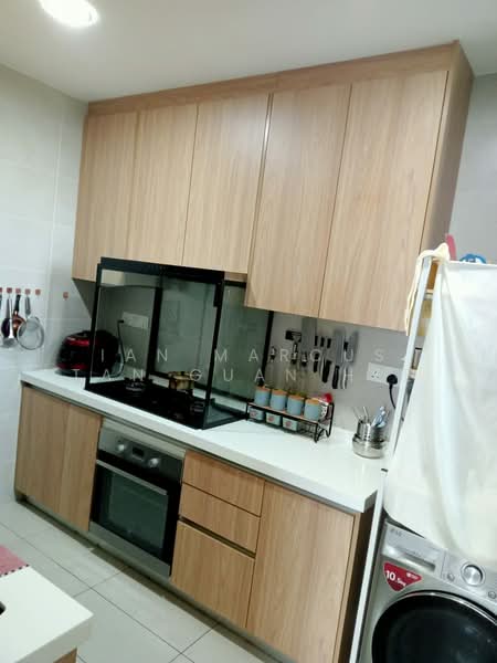 Kondominium untuk Dijual di Sunway Mont Residences - Ian Marcus Tan Guan Hee - Kitchen - PropertyGuru.com.my