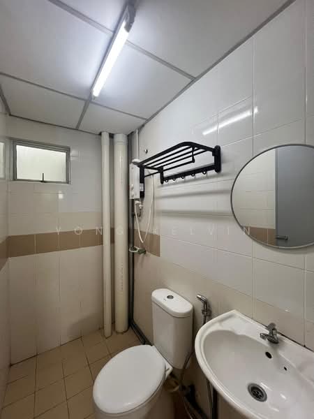 Condominium for Rent at Puncak Banyan - Yong Kelvin - Bathroom - PropertyGuru.com.my