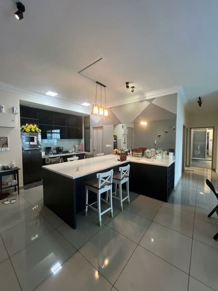 Austin Regency (Pangsapuri Austin Perdana) - 1