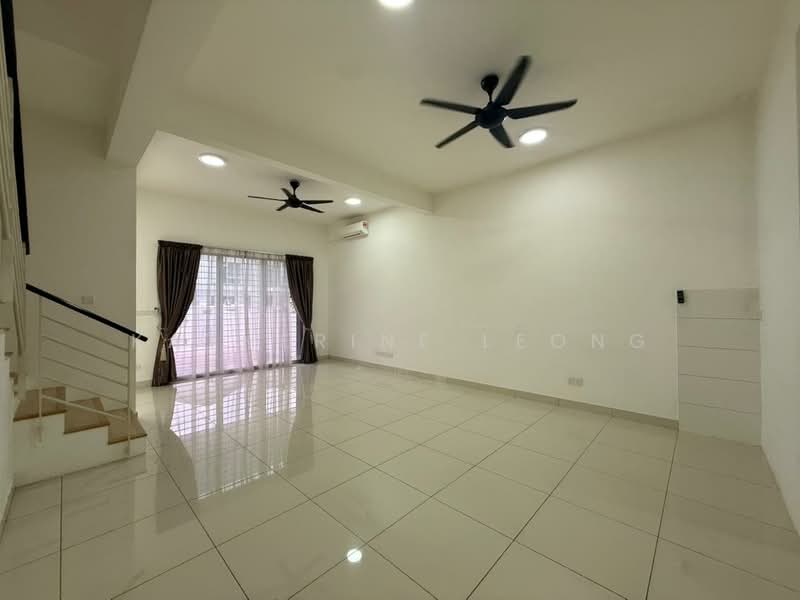 2-storey Terraced House for Rent in Rawang (Selangor) - Katherine Leong - Living Room - PropertyGuru.com.my