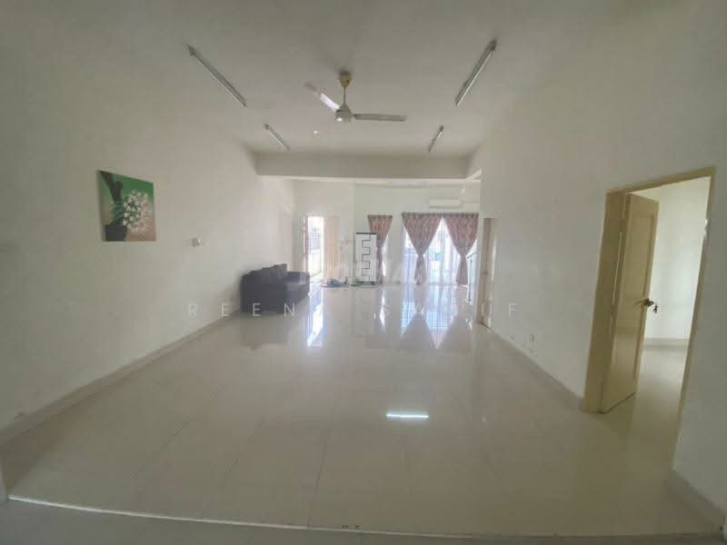Terraced House for Sale in Shah Alam (Selangor) - Reena Sarif - Living Room - PropertyGuru.com.my