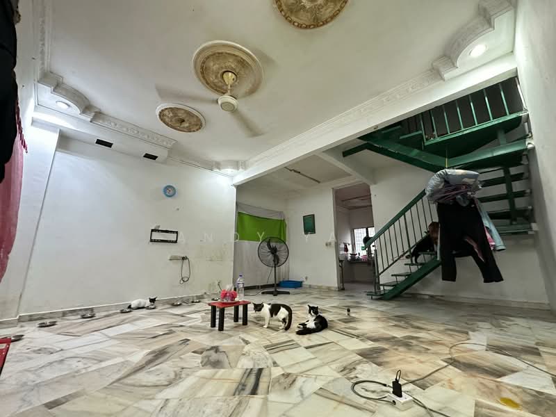 Bandar Tasik Puteri untuk Untuk Dijual - RM 445,000, Apr 2026 - Living Room - PropertyGuru.com.my