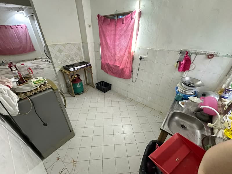Bandar Tasik Puteri untuk Untuk Dijual - RM 445,000, Apr 2026 - Kitchen - PropertyGuru.com.my