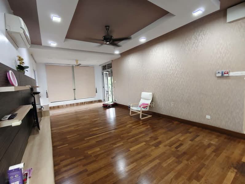 Rumah Banglo untuk Dijual di Taman TTDI Jaya (Shah Alam) - Reena Sarif - Living Room - PropertyGuru.com.my