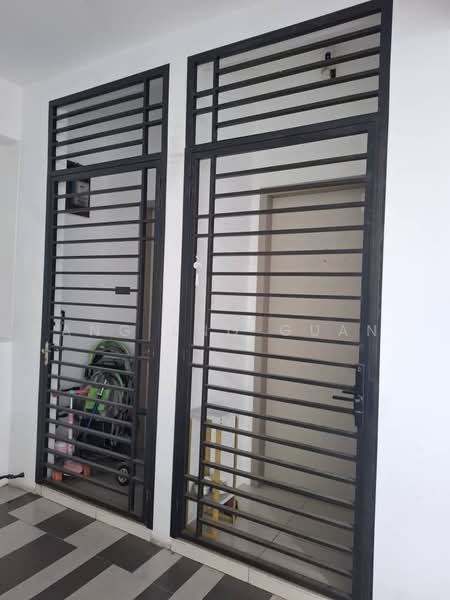 Servis Apartment untuk Dijual di D'Cosmos Residences - Ang Eng Guan - Entrance - PropertyGuru.com.my