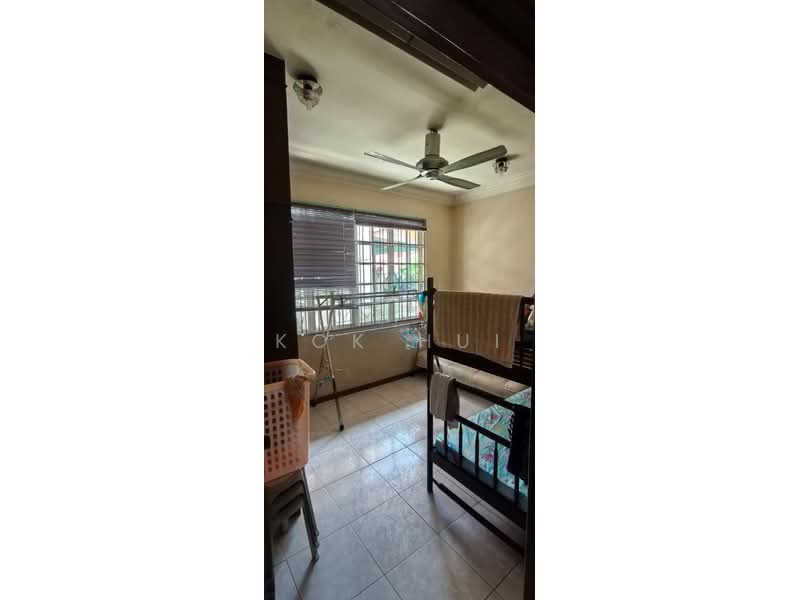 Rumah Berkembar untuk Dijual di Taman Redang (Johor Bahru) - Kok Hui - Bedroom - PropertyGuru.com.my