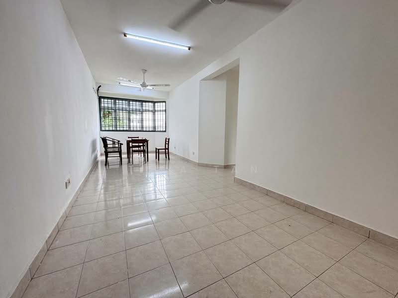 Pangsapuri untuk Dijual di Vista Seri Alam - Tina Tan - Living Room - PropertyGuru.com.my