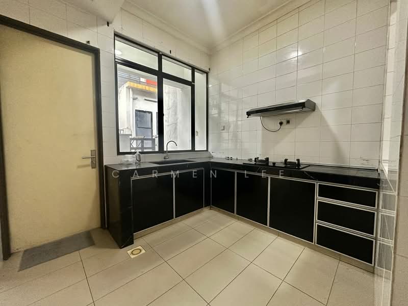 USJ Heights untuk Untuk Dijual - RM 1,700,000, Apr 2026 - Kitchen - PropertyGuru.com.my