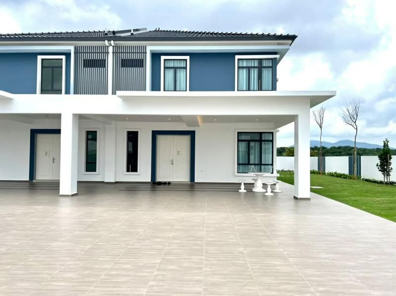 Semi-Detached House for Sale in Taman Kluang Perdana (Kluang) - Gipson Lay - Exterior - PropertyGuru.com.my
