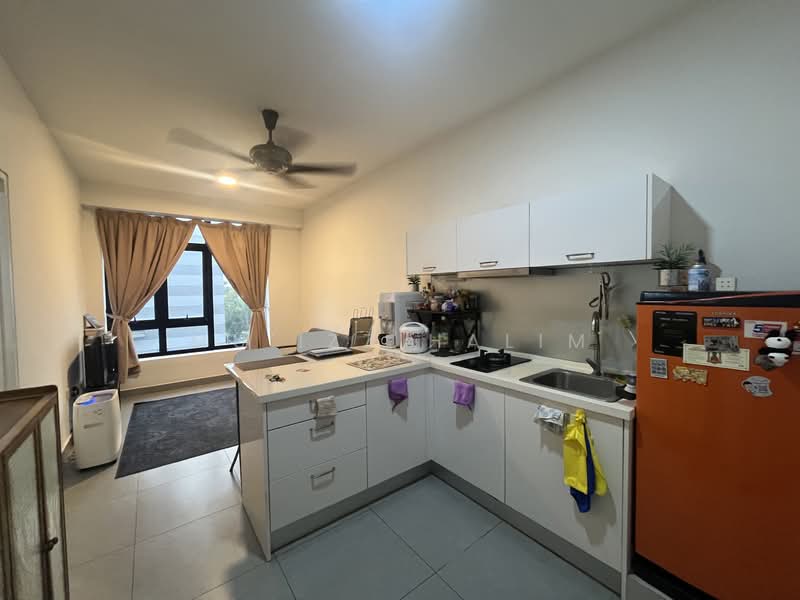 Servis Apartment untuk Dijual di Kanvas SOHO - Mu'izz Halim - Kitchen - PropertyGuru.com.my