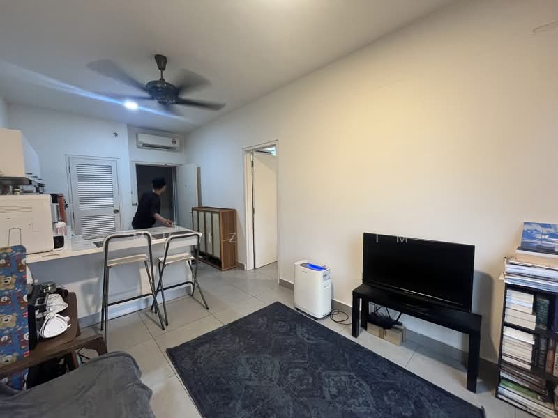 Servis Apartment untuk Dijual di Kanvas SOHO - Mu'izz Halim - Living Room - PropertyGuru.com.my