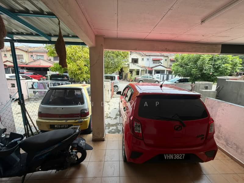 Terraced House for Sale in Bandar Tasik Puteri (Rawang) - Andy Yap - Exterior - PropertyGuru.com.my