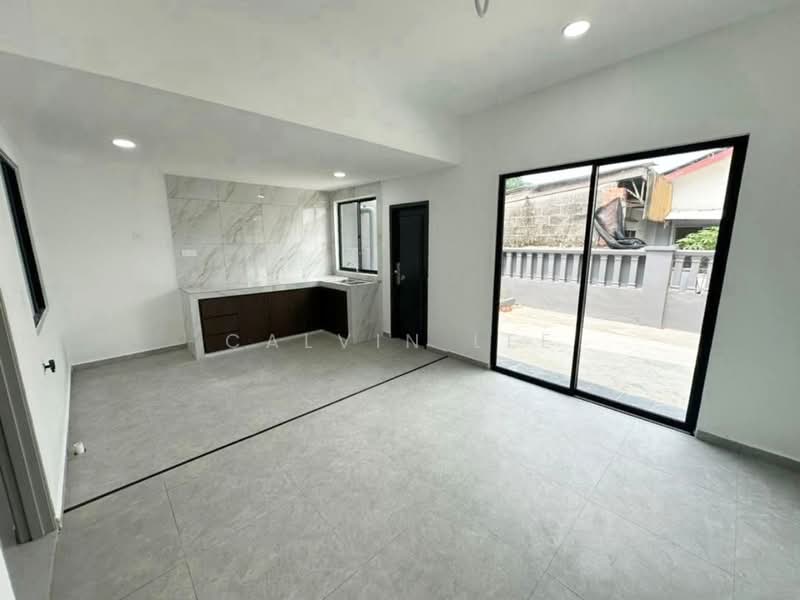 Semi-Detached House for Sale in Bandar Seri Alam (Masai) - Calvin Lee - PropertyGuru.com.my