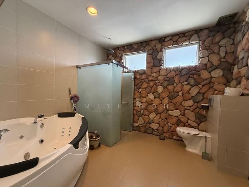 Rumah Berkembar untuk Dijual di Iskandar Puteri (Nusajaya) (Johor) - Smith Goh - Bathroom - PropertyGuru.com.my