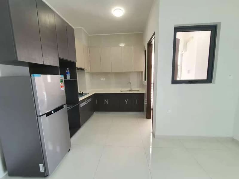 Kondominium untuk Dijual di Amberside @ Country Garden Danga Bay - Sin Yie - Kitchen - PropertyGuru.com.my