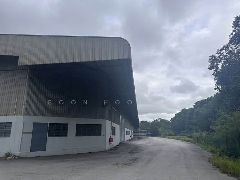 Detached Factory for Rent in Pulau Indah Industrial Park (Pelabuhan Klang) - Boon Hooi Yew - Exterior - PropertyGuru.com.my