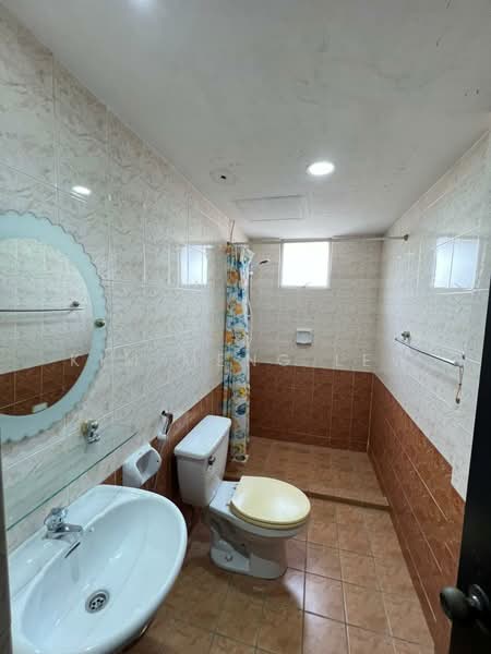 Condominium for Sale at Prima Duta - Kim Meng Lew - Bathroom - PropertyGuru.com.my