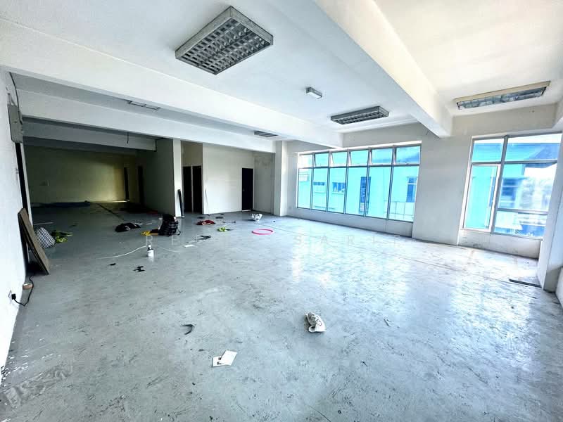 Semi-D Factory for Sale in Bukit Jelutong (Shah Alam) - Reena Sarif - Interior - PropertyGuru.com.my