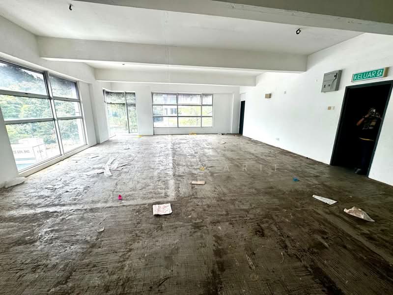 Semi-D Factory for Sale in Bukit Jelutong (Shah Alam) - Reena Sarif - Interior - PropertyGuru.com.my