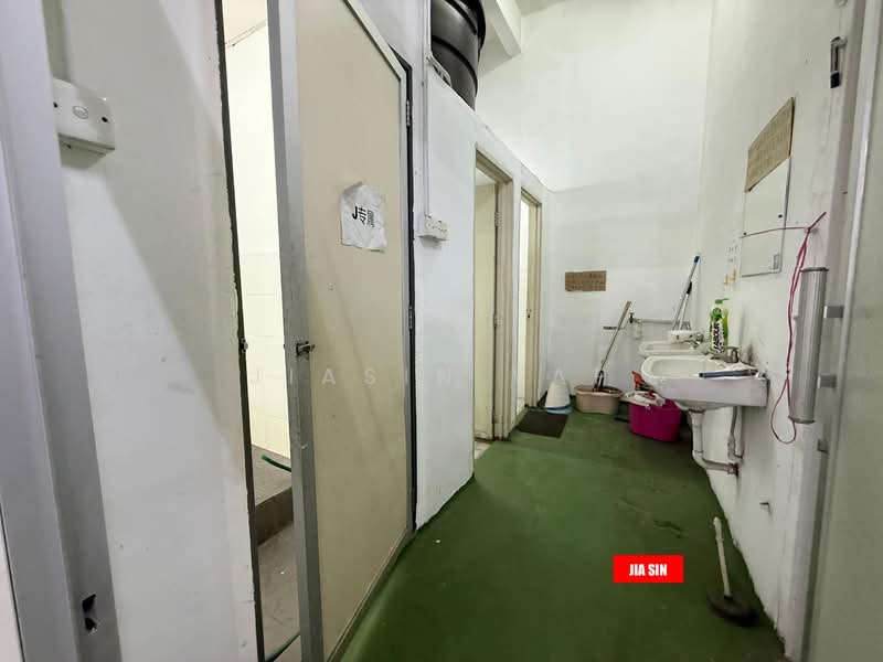 Semi-D Factory for Rent in Juru (Penang) - Jiasin Yap - Bathroom - PropertyGuru.com.my