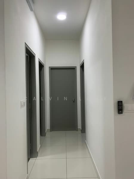 Servis Apartment untuk Disewa di Traders Garden @ Cheras Selatan - Calvin Loke - Corridor - PropertyGuru.com.my