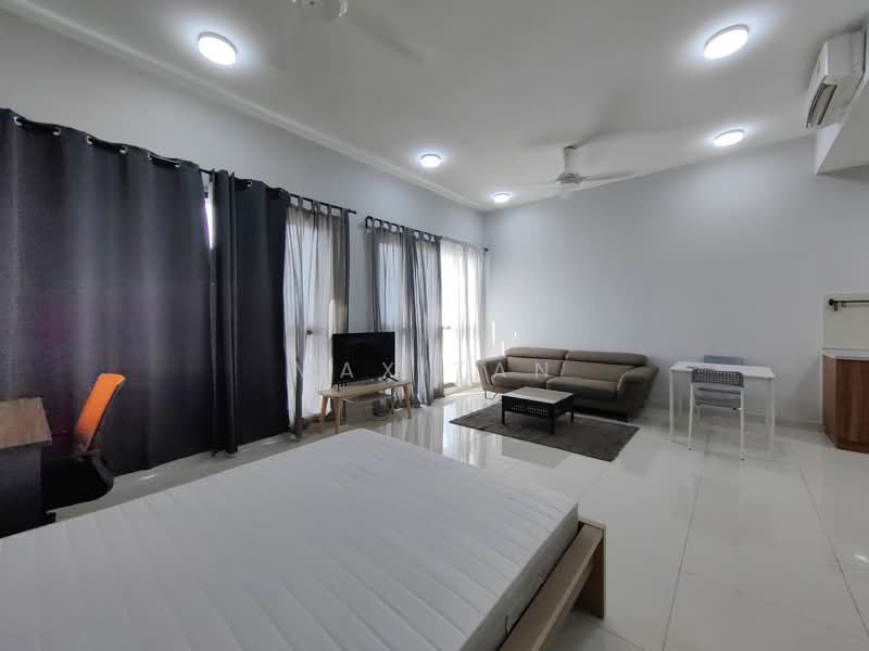 Servis Apartment untuk Disewa di Tropicana Gardens - Max Tan - Living Room - PropertyGuru.com.my