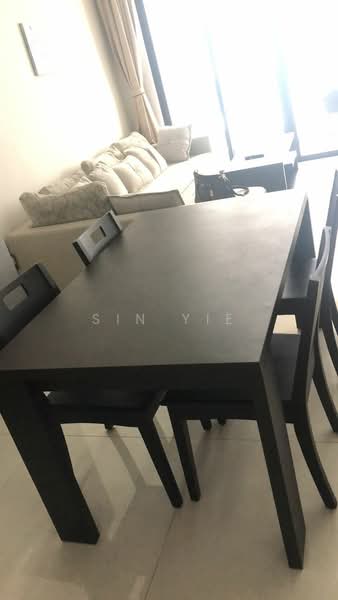 Bay Point @ Country Garden Danga Bay untuk Untuk Dijual - RM 438,000, Apr 2026 - Living Room - PropertyGuru.com.my