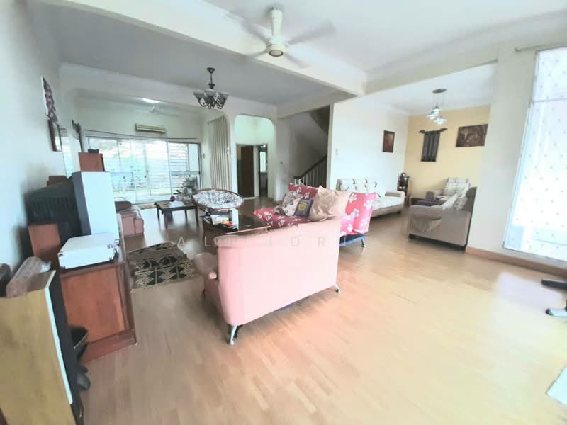 Semi-Detached House for Sale in Ampang Jaya (Ampang) - Ali Idris - Living Room - PropertyGuru.com.my