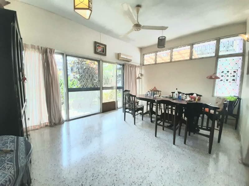 Semi-Detached House for Sale in Ampang Jaya (Ampang) - Ali Idris - Dining Room - PropertyGuru.com.my