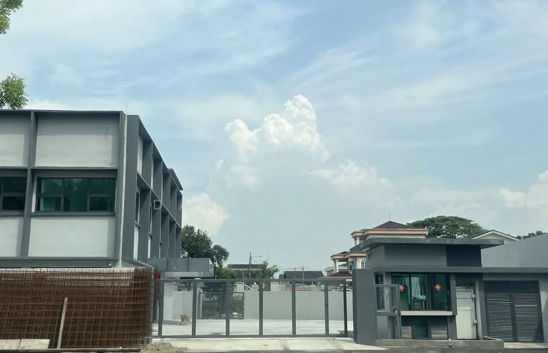 Detached Factory for Sale in Taman Kepong (Kepong) - Darren Lai - Exterior - PropertyGuru.com.my