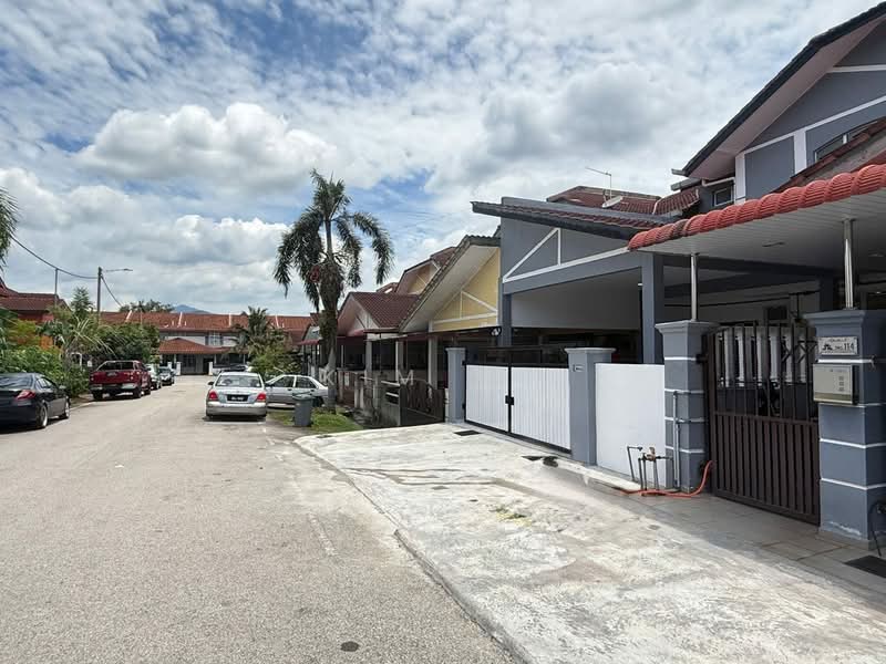 Taman Tangkak Emas - 3