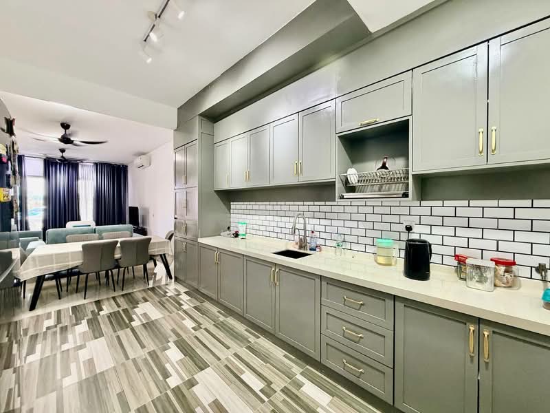 2-storey Terraced House for Sale in Taman Sepang (Sepang) - Ali Idris - Kitchen - PropertyGuru.com.my