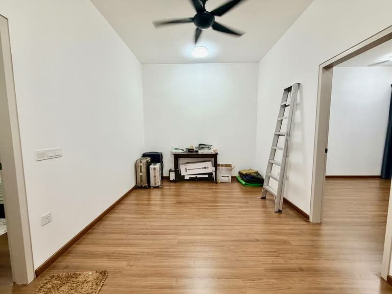 2-storey Terraced House for Sale in Taman Sepang (Sepang) - Ali Idris - Living Room - PropertyGuru.com.my