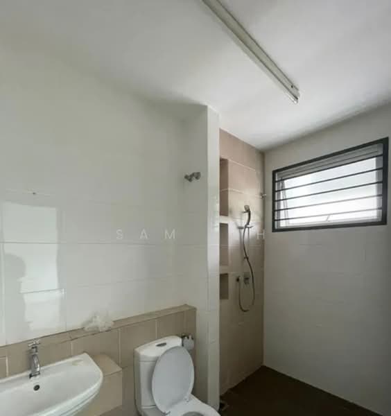2-storey Terraced House for Rent in Kota Kemuning (Shah Alam) - Sam Teh - Bathroom - PropertyGuru.com.my