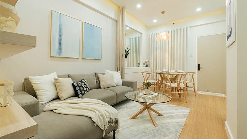 Servis Apartment untuk Dijual di M Azura - Jordan Fong - Living Room - PropertyGuru.com.my