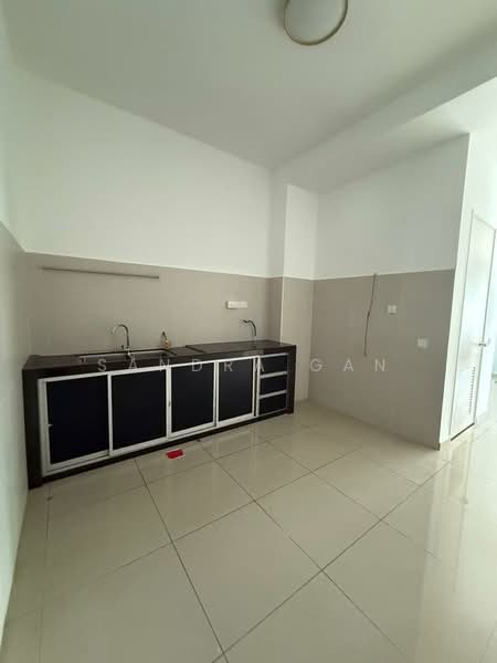 Rumah Kluster untuk Disewa di Taman Kota Masai (Pasir Gudang) - Sandra Gan - Kitchen - PropertyGuru.com.my